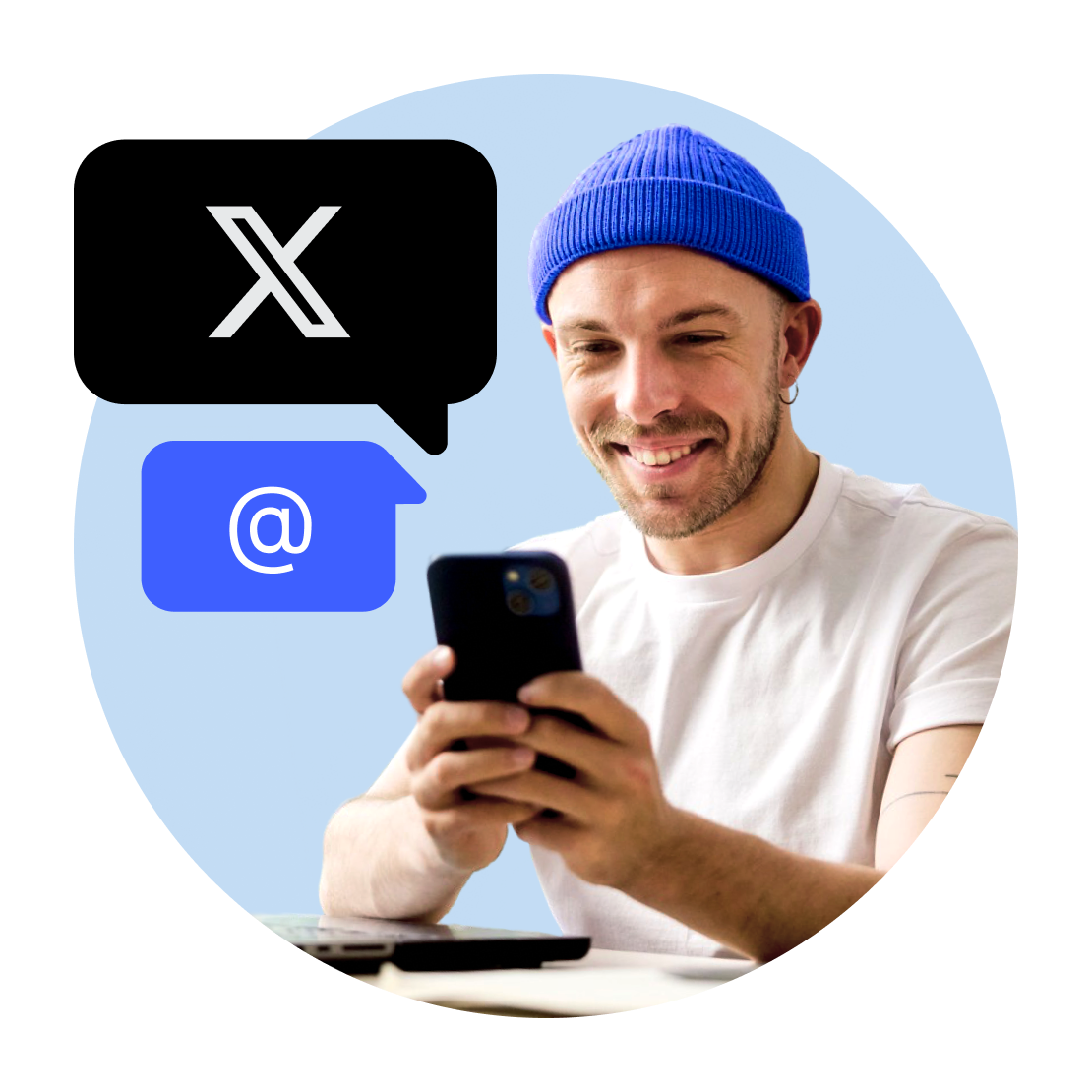 VPNで自分の携帯電話でXを使用する人物。