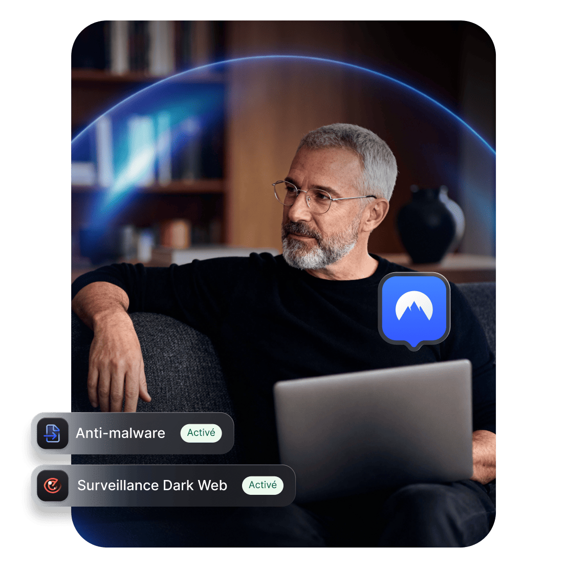 Une personne qui utilise NordVPN pour se protéger contre les menaces en ligne.
