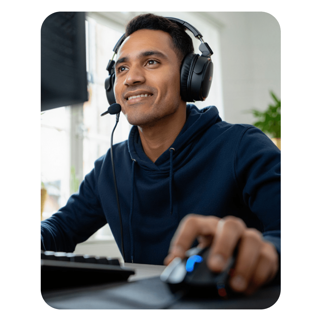 A gamer using NordVPN to play Dota 2 with more privacy.