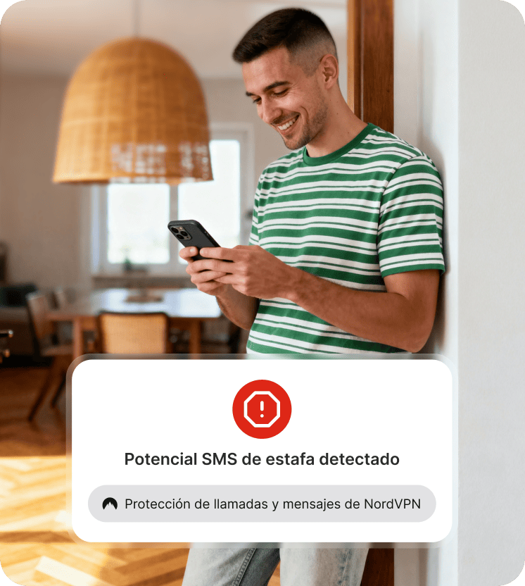 Una persona utiliza la protección de llamadas y SMS de NordVPN para protegerse contra el phishing.