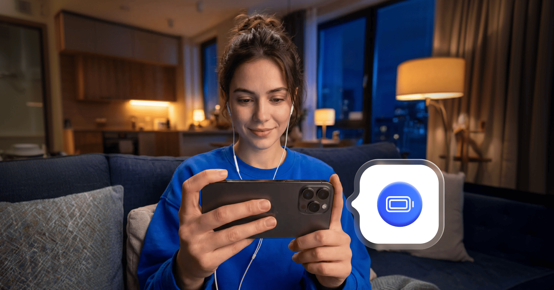 Eine Frai, die ein VPN nutzt, ohne ihre Handy-Batterie zu beanspruchen.