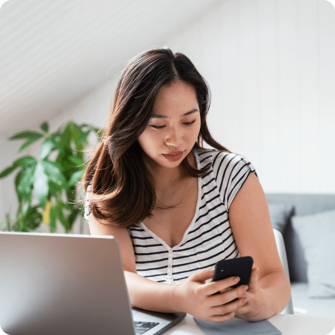 個人所有のサーバーを通じてトラフィックをルーティングし、自宅ネットワークへ安全にアクセス。