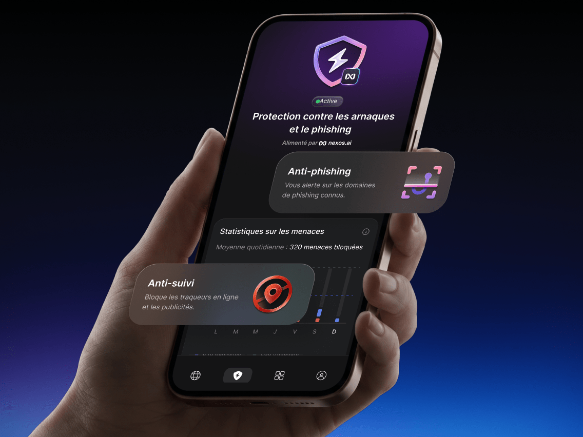 Une personne utilisant l&#39;antivirus nouvelle génération pour activer la protection contre les arnaques sur son téléphone portable.