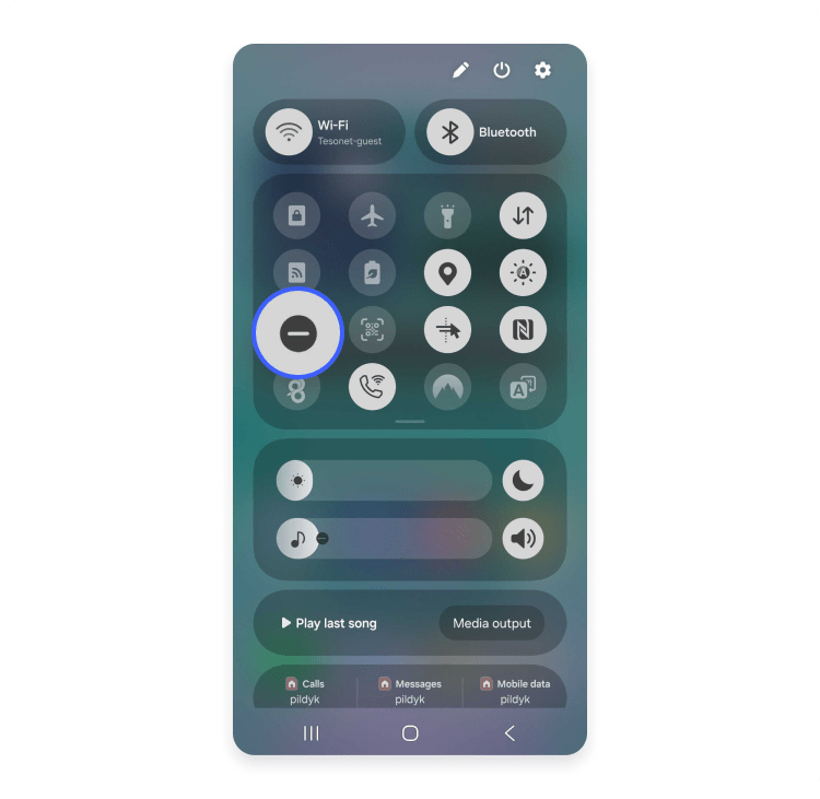 How to block restricted calls on an Android using the “Do not disturb” feature, step 1