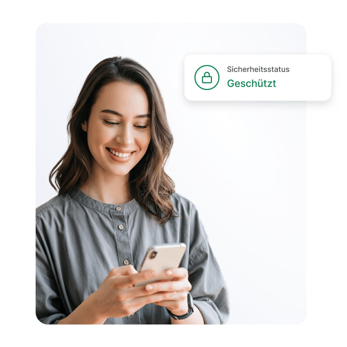 Eine Frau, die ihre persönlichen Daten mit Cybersicherheitstools schützt.