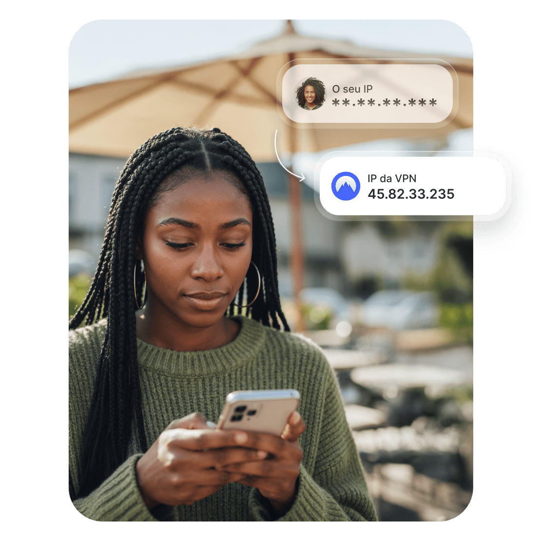 Uma mulher com o telemóvel a mudar o IP real para um endereço de IP de um servidor da NordVPN.