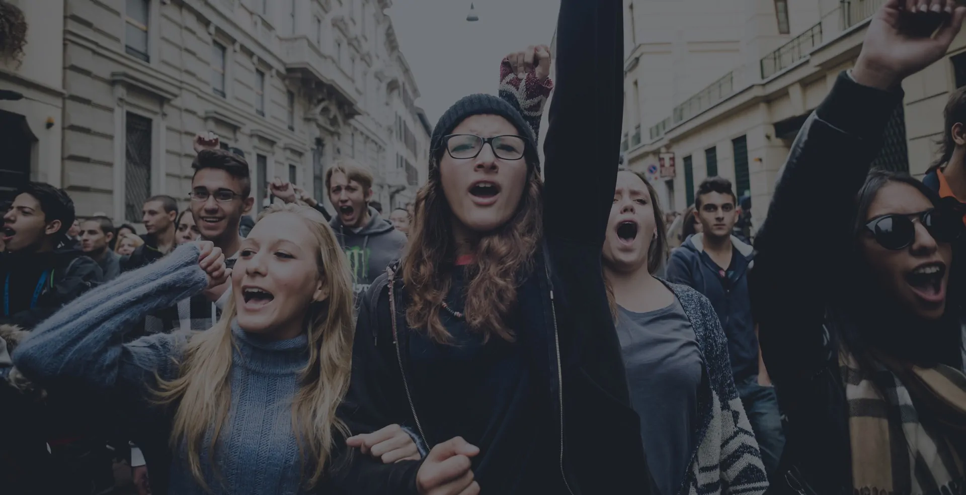 banner march women