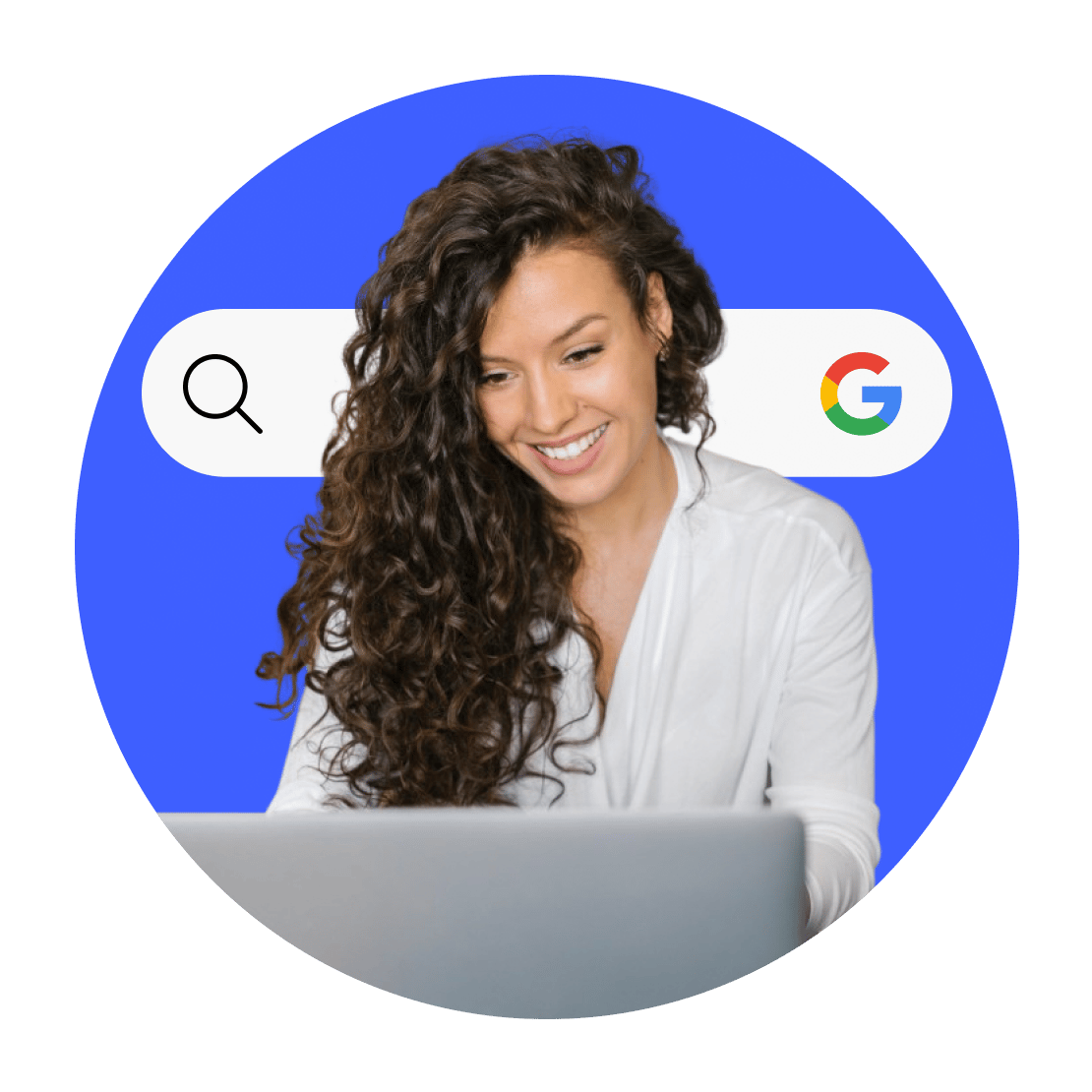 Женщина использует NordVPN на ноутбуке для безопасного доступа к Google.